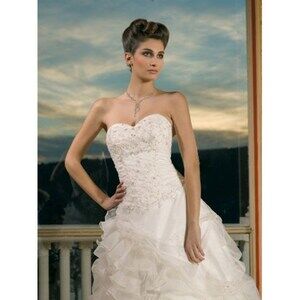 Divina Sposa Miss Kelly Wedding Gown MK101-18